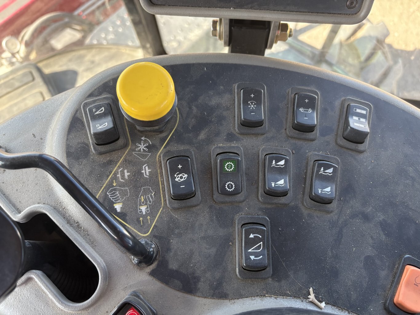 2008 Case WD1903 Self Propelled Windrower Swather with DHX302 Draper Header #11002 AS