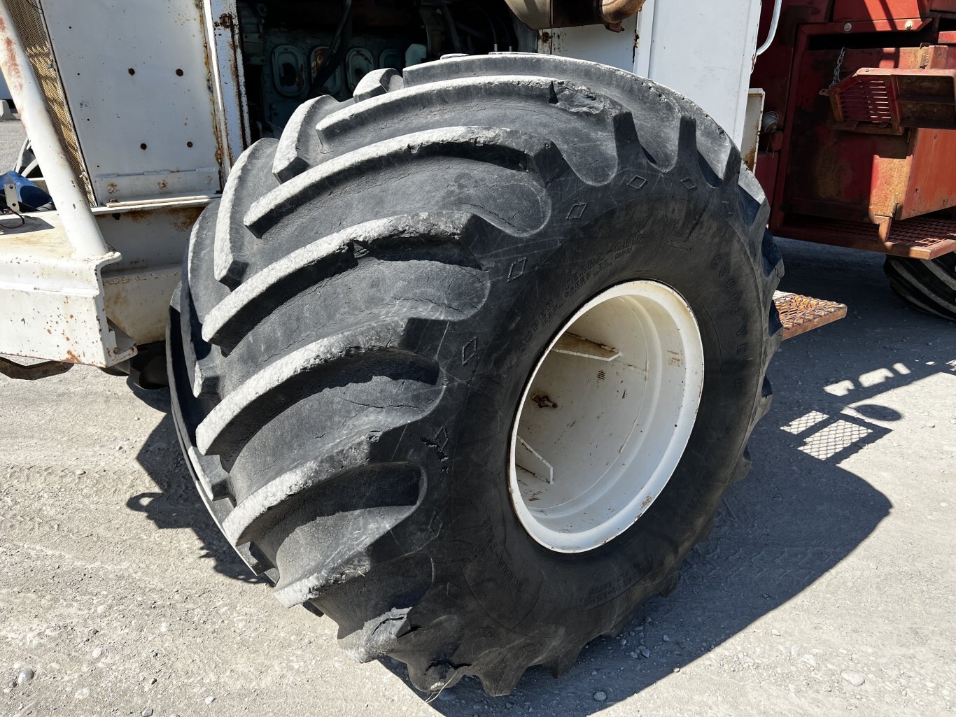 1995 IVI Buggy Water Draft Wagon Water Wagon Industrial Vehicles International #11018 BP