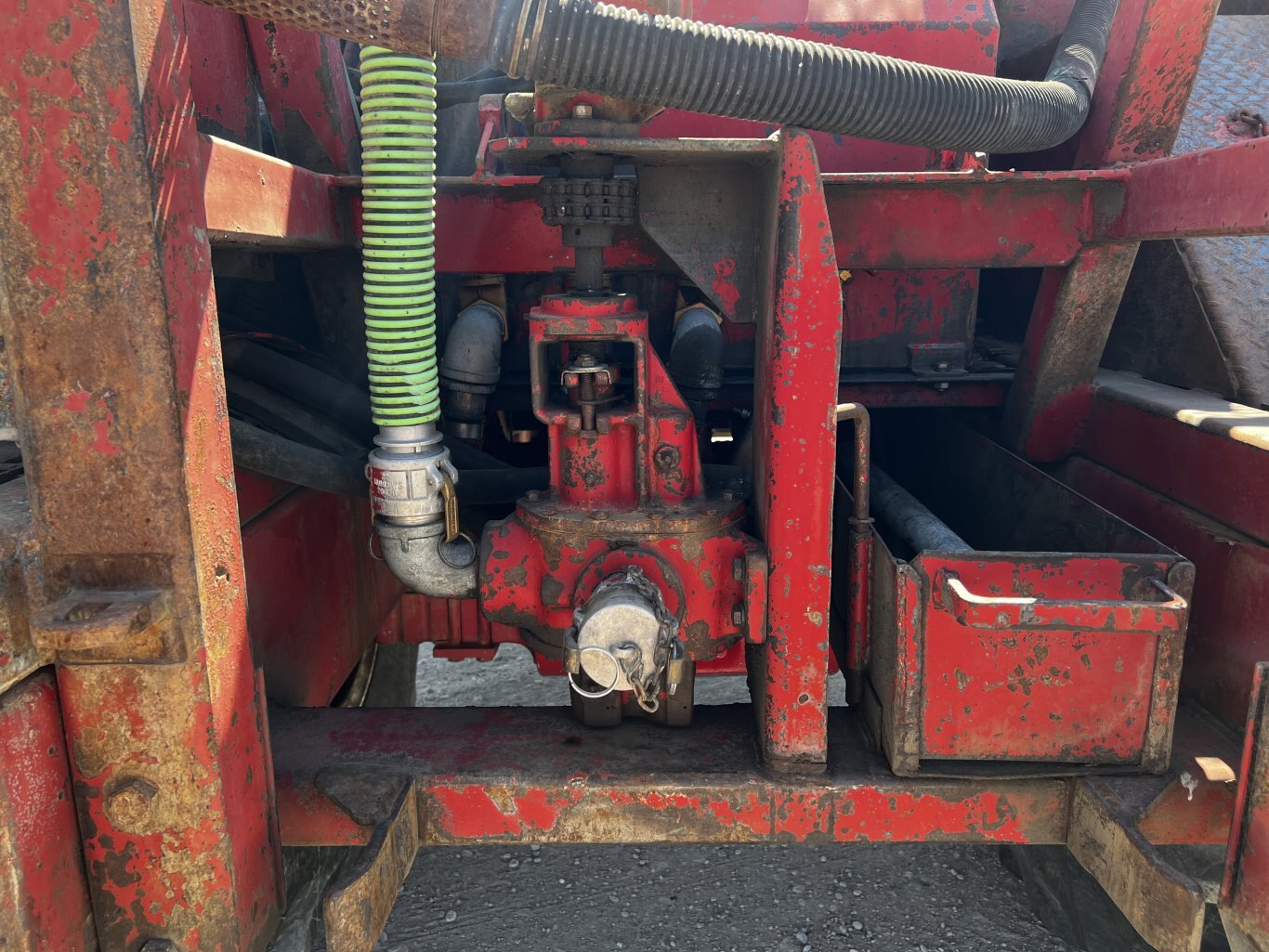 1995 IVI Buggy Water Draft Wagon Water Wagon Industrial Vehicles International #11018 BP