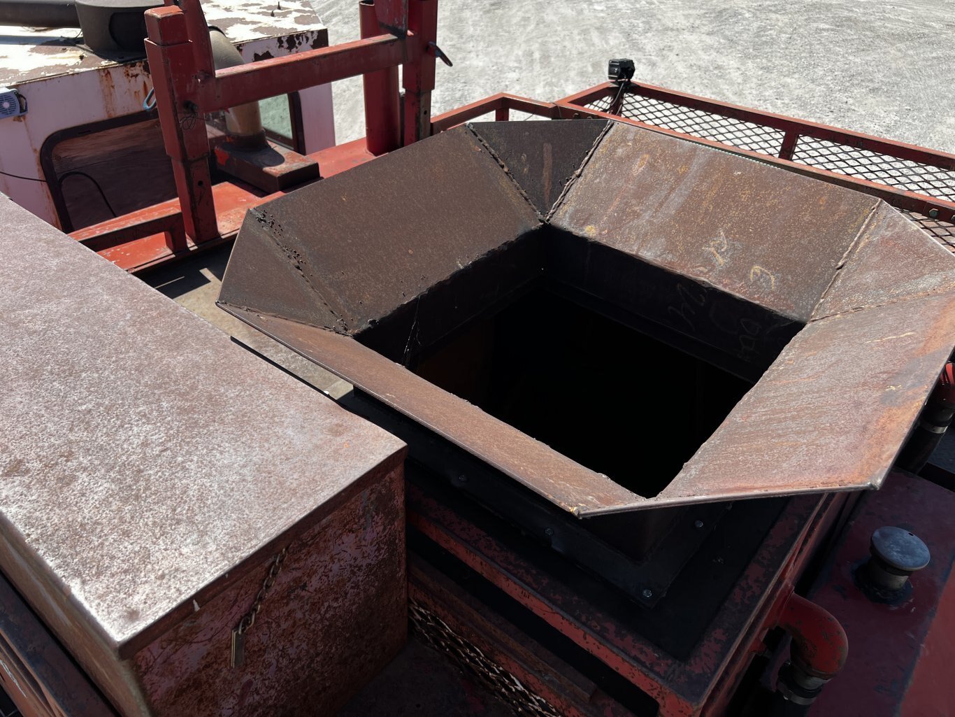 1995 IVI Buggy Water Draft Wagon Water Wagon Industrial Vehicles International #11018 BP