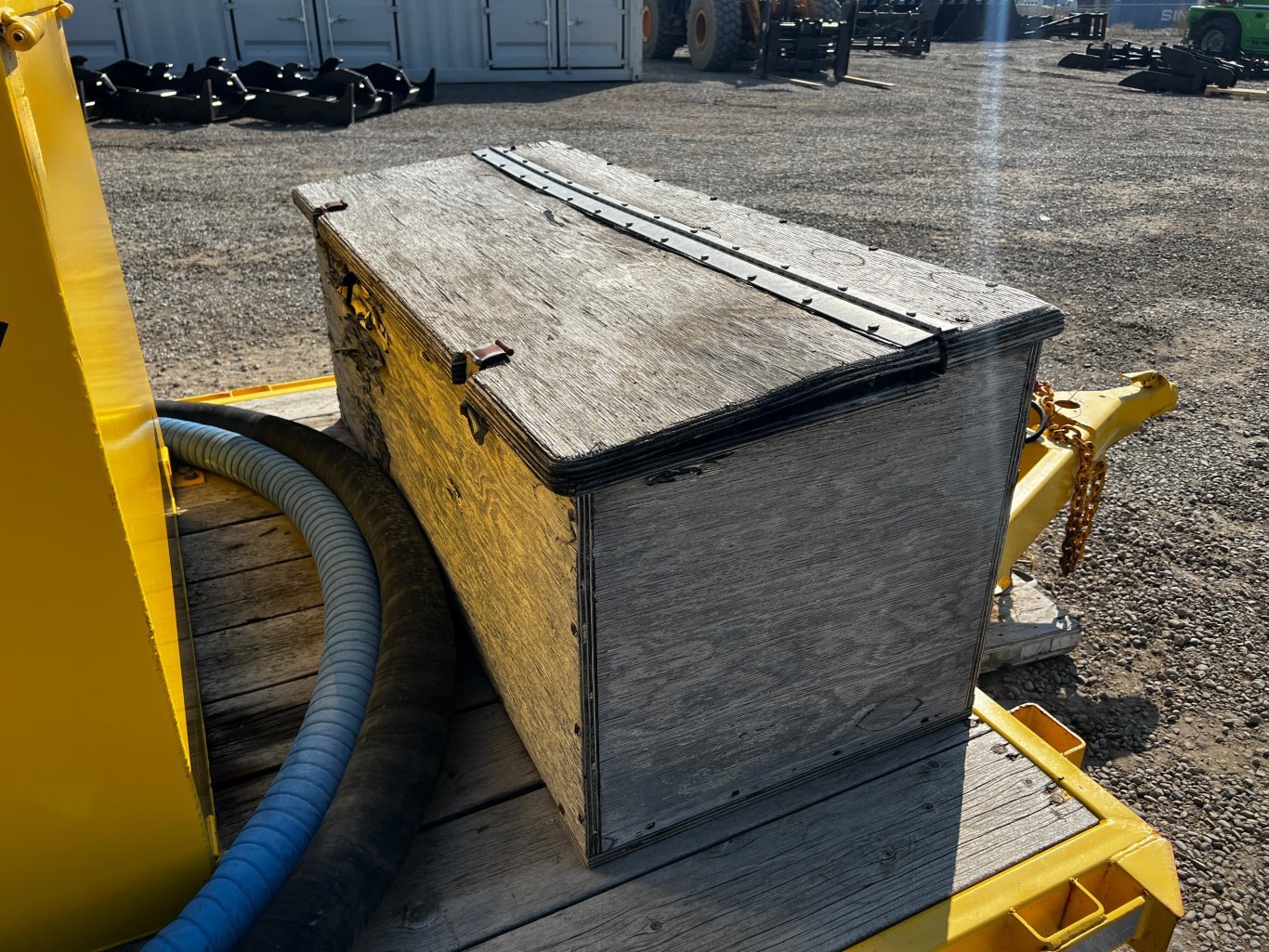 2004 Beothuck 18ft Flatdeck Trailer with Filter Pot • Model: BMB24 612 3F #11058 BP