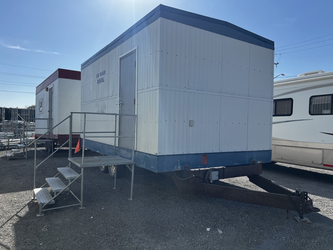 18ft x 10ft Office Trailer Jobsite Trailer #11098 BP