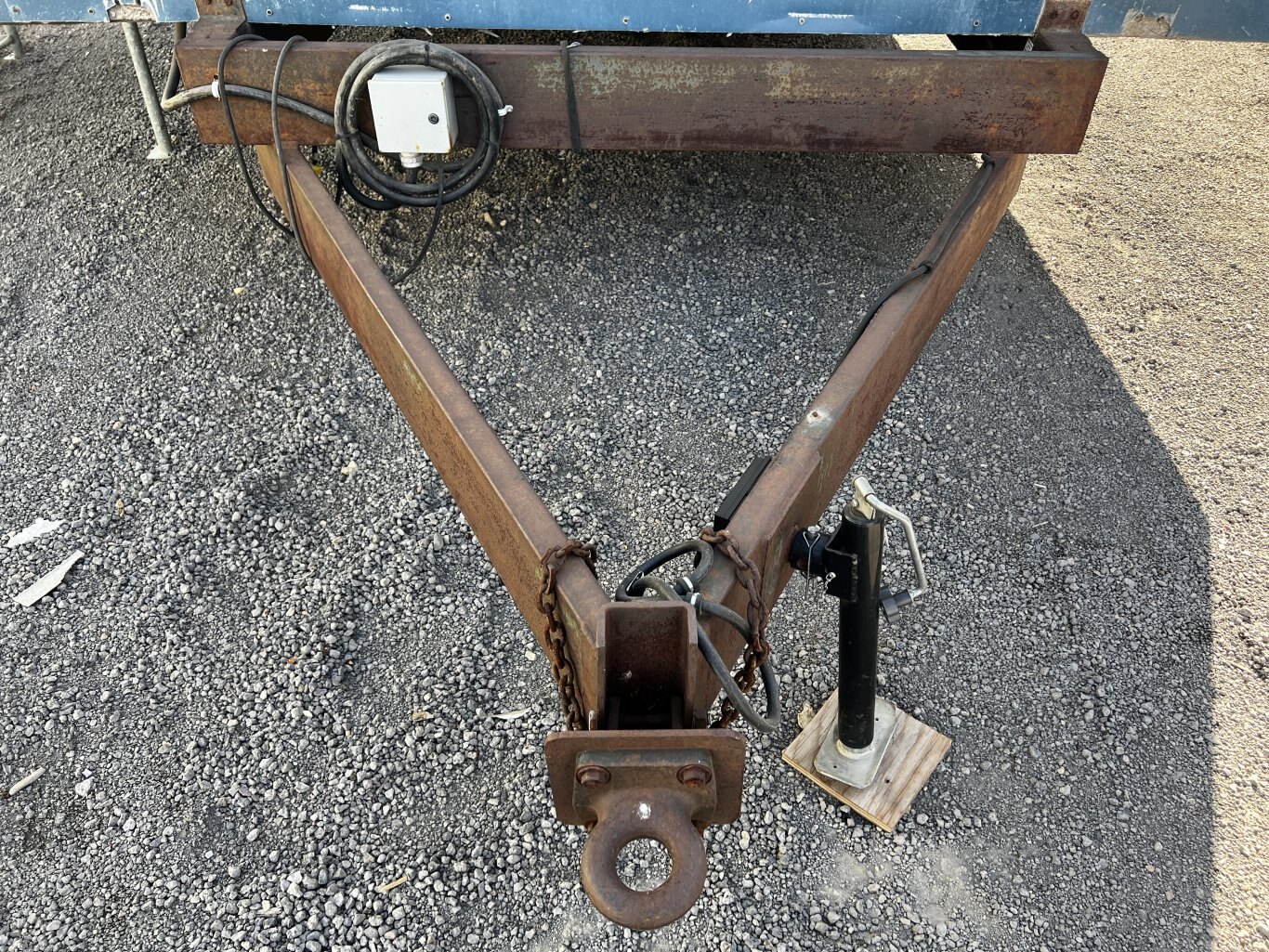 18ft x 10ft Office Trailer Jobsite Trailer #11098 BP