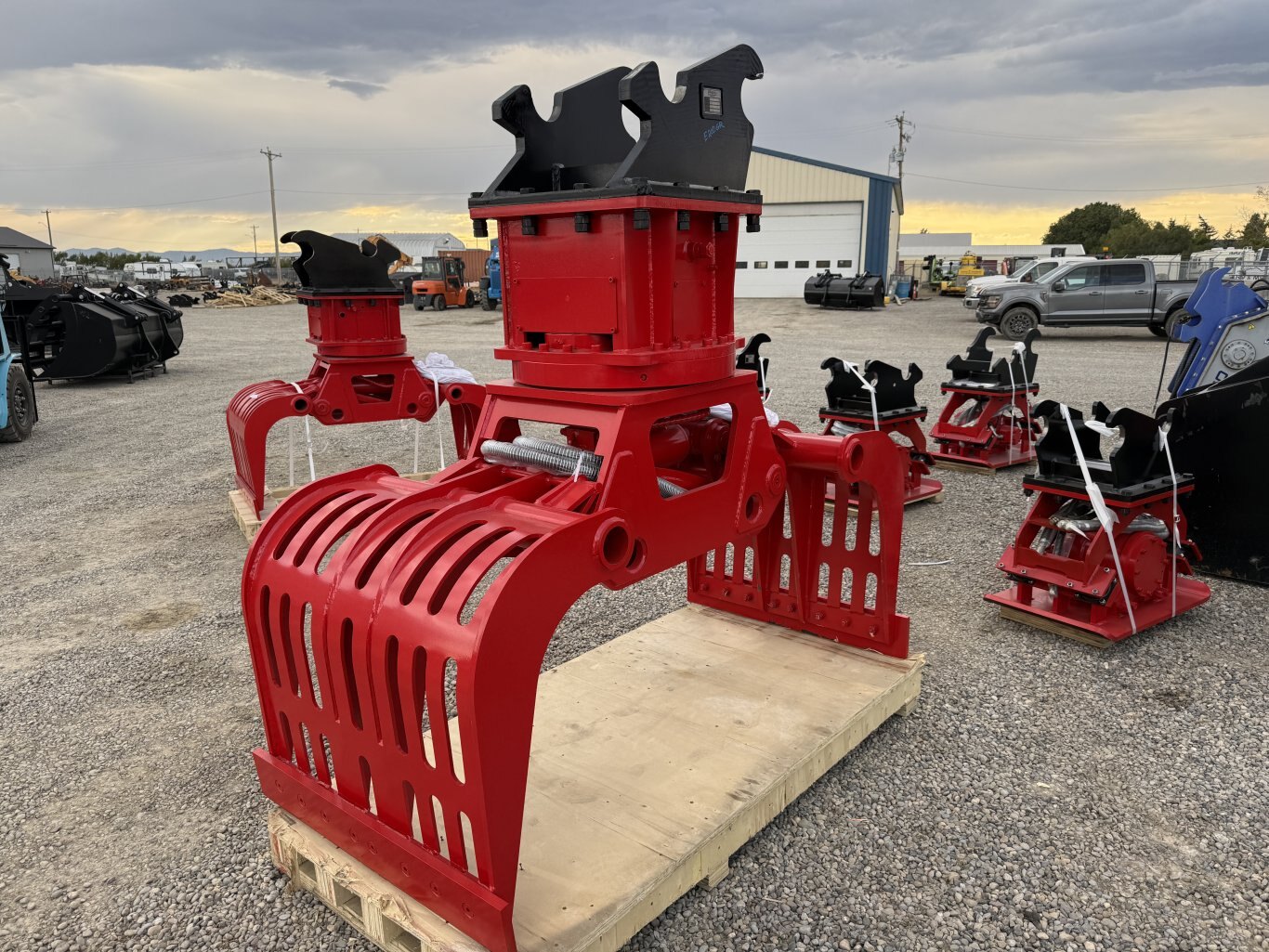 200 Series Rotating Excavator Grapple #E200GR JPH