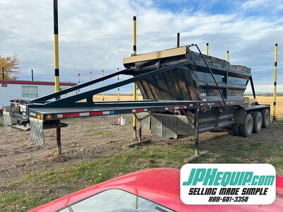 2011 Arnes Tri-Axle Belly Clam Trailer #11102 DP