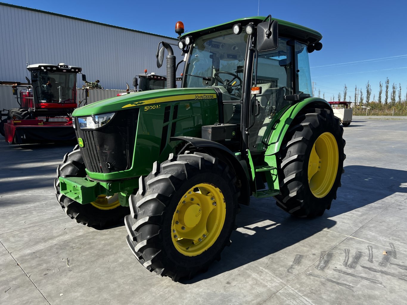 2016 John Deere 5100M Tractor #11121 BP