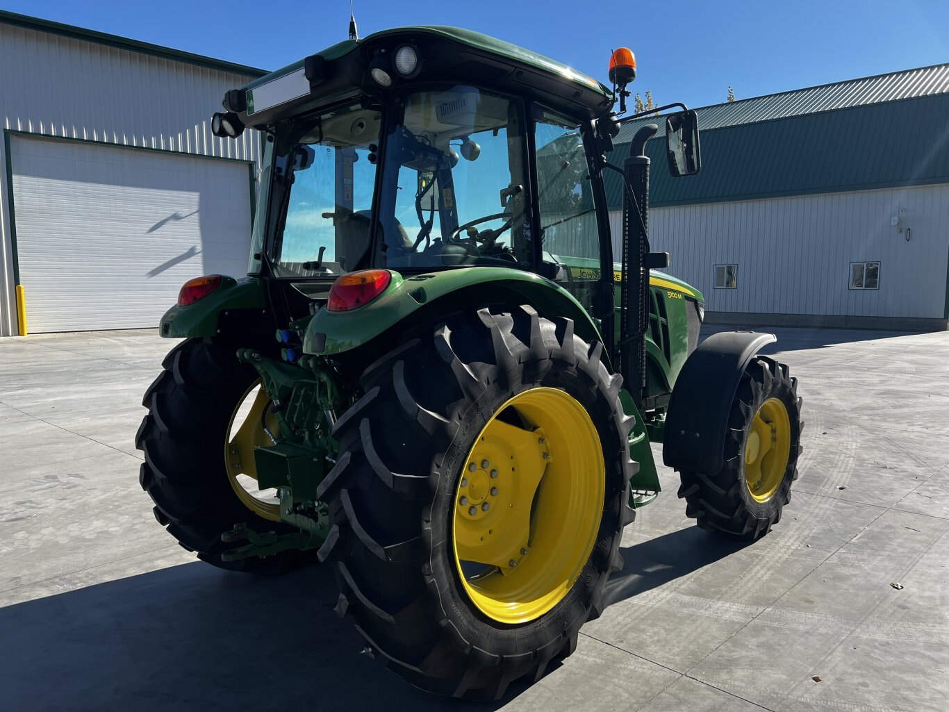 2016 John Deere 5100M Tractor #11121 BP