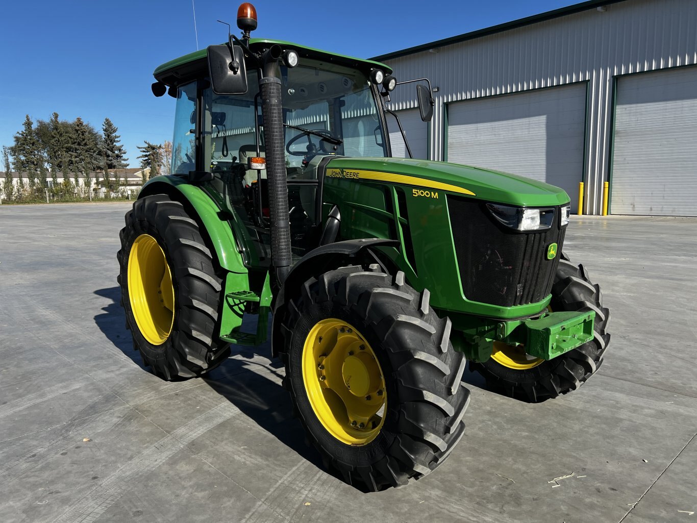 2016 John Deere 5100M Tractor #11121 BP
