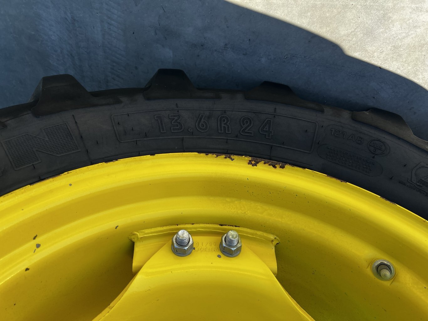 2016 John Deere 5100M Tractor #11121 BP