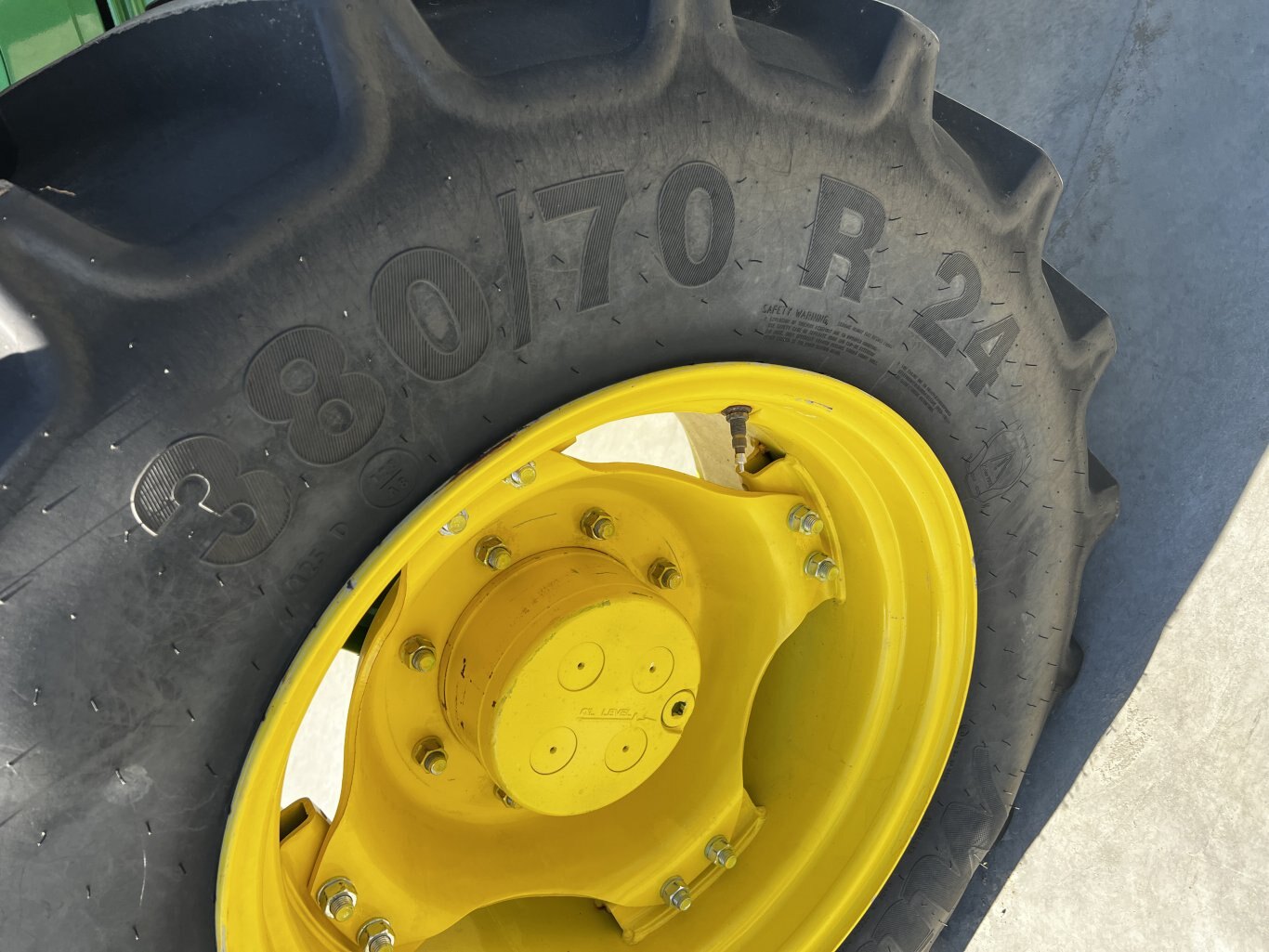 2013 John Deere 5100R Tractor #11122 BP