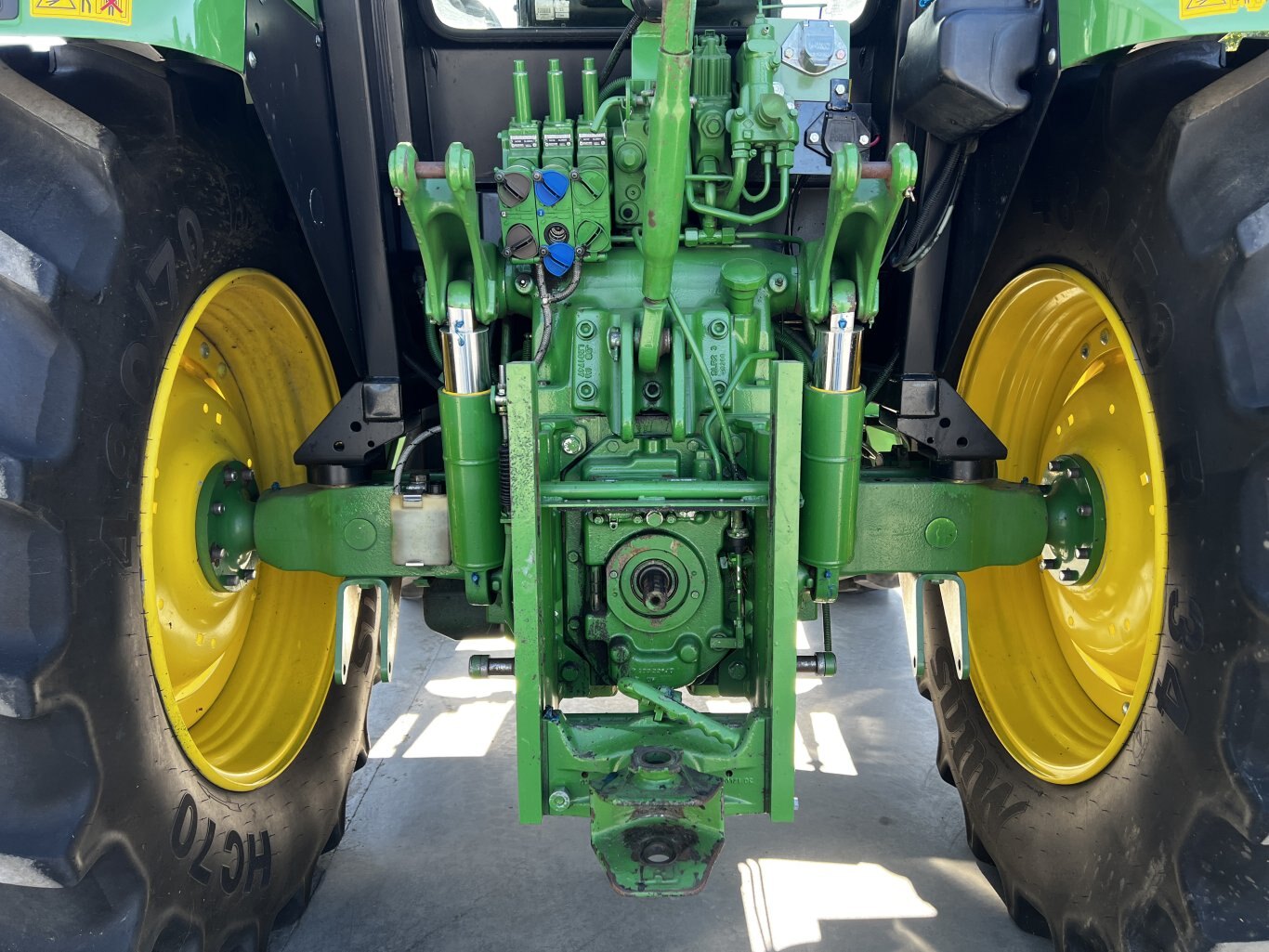 2013 John Deere 5100R Tractor #11122 BP