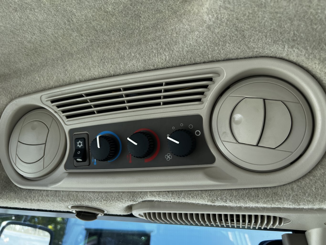 2013 John Deere 5100R Tractor #11122 BP