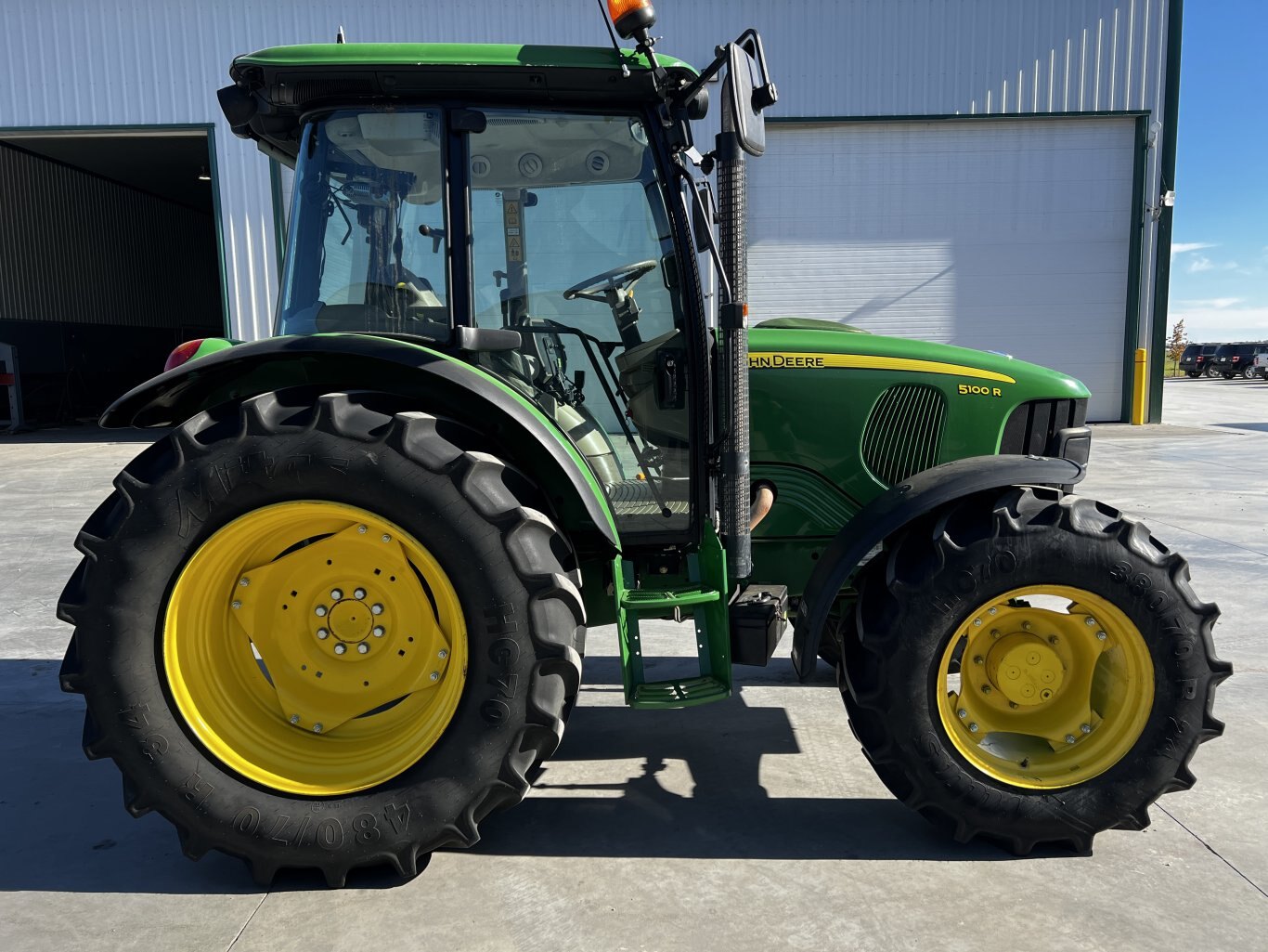 2013 John Deere 5100R Tractor #11122 BP