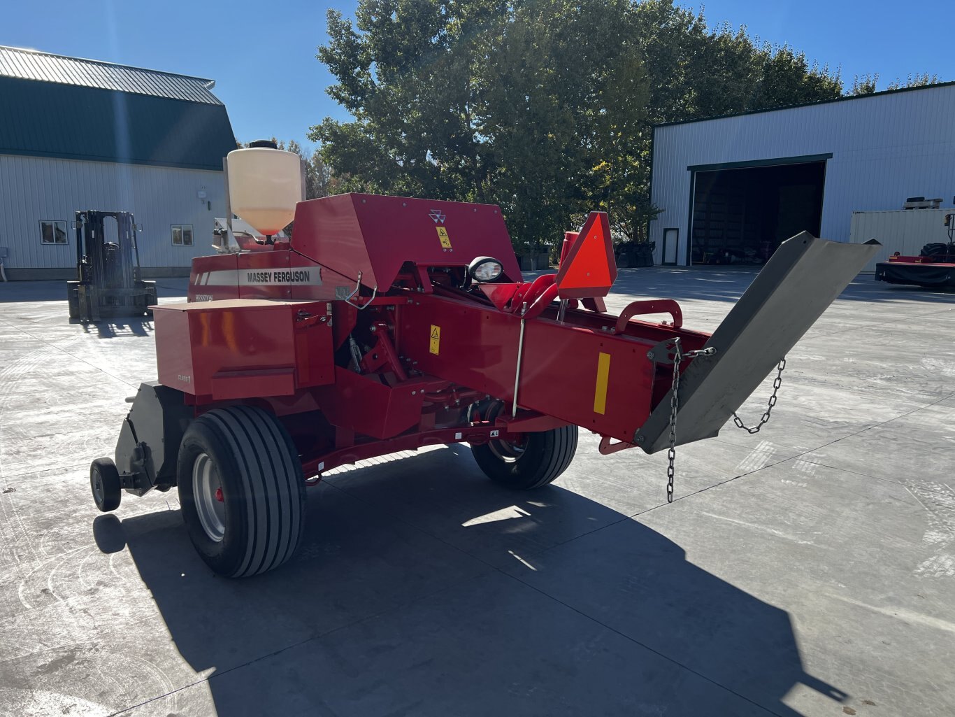 2019 Massey Ferguson MF1840 Baler #11124 BP