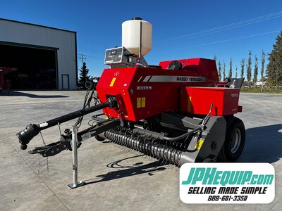 2020 Massey Ferguson MF1840 Baler #11125 BP