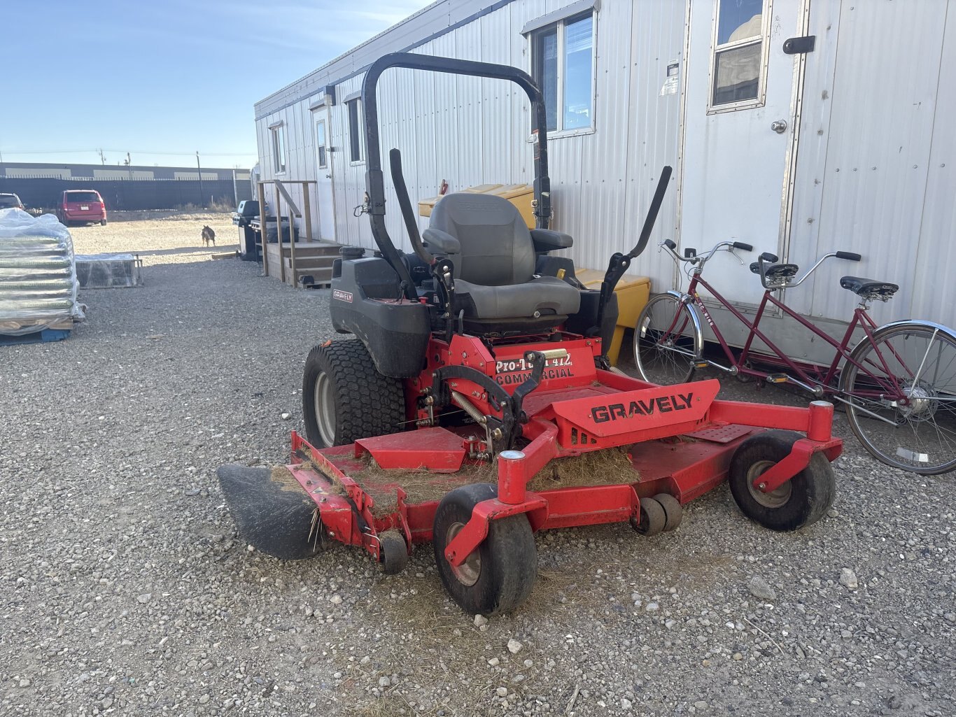 2014 Gravely Pro Turn 472 Mower #11147 AS