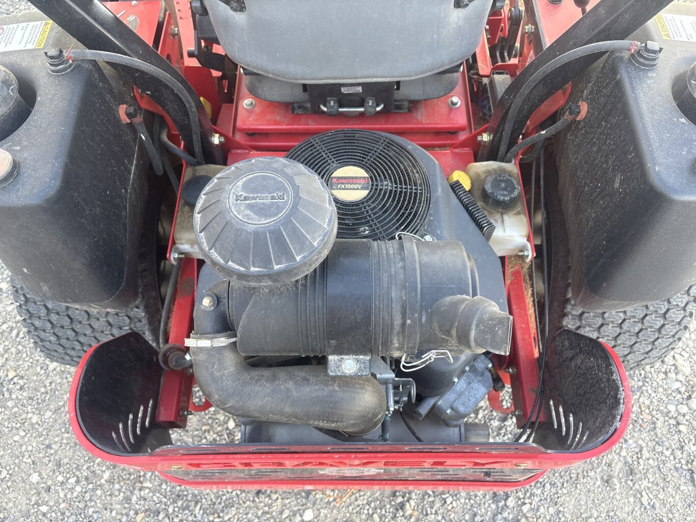 2014 Gravely Pro Turn 472 Mower #11147 AS