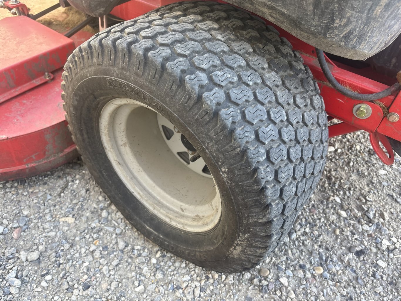 2014 Gravely Pro Turn 472 Mower #11147 AS