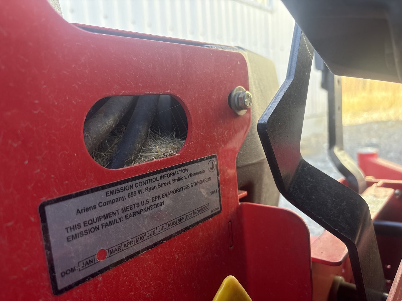 2014 Gravely Pro Turn 472 Mower #11147 AS