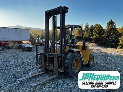 1983 Caterpillar RC60 Forklift - Rough Terrain 2WD #11160 BP