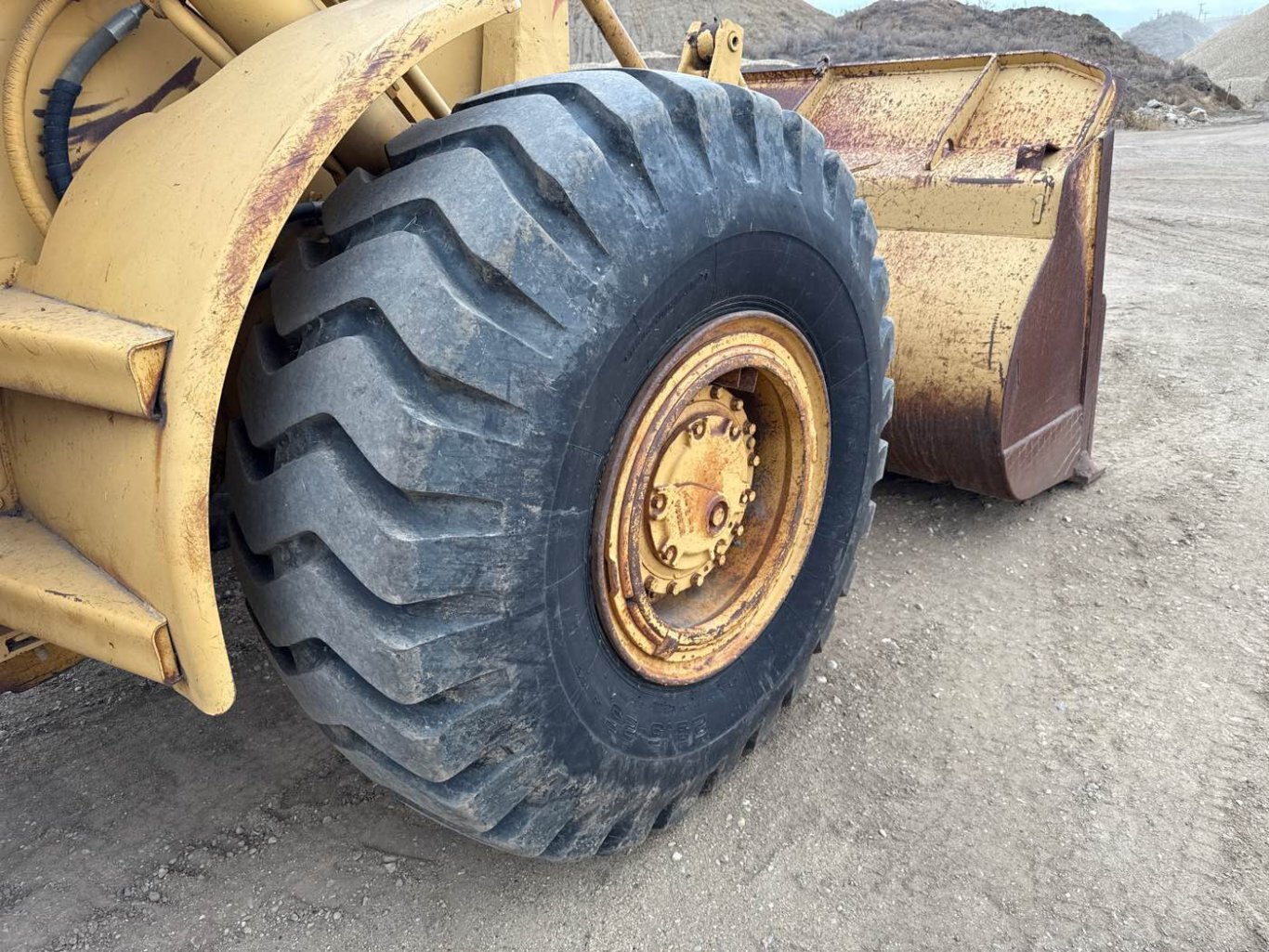 1972 CAT 966C Wheel Loader #11157 JA
