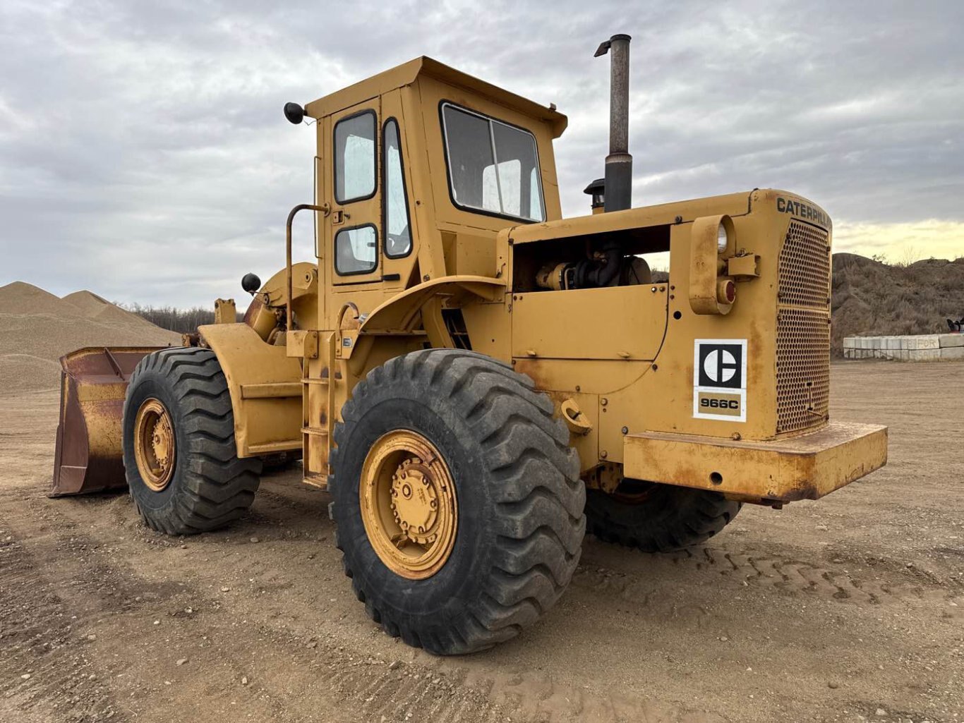 1972 CAT 966C Wheel Loader #11157 JA