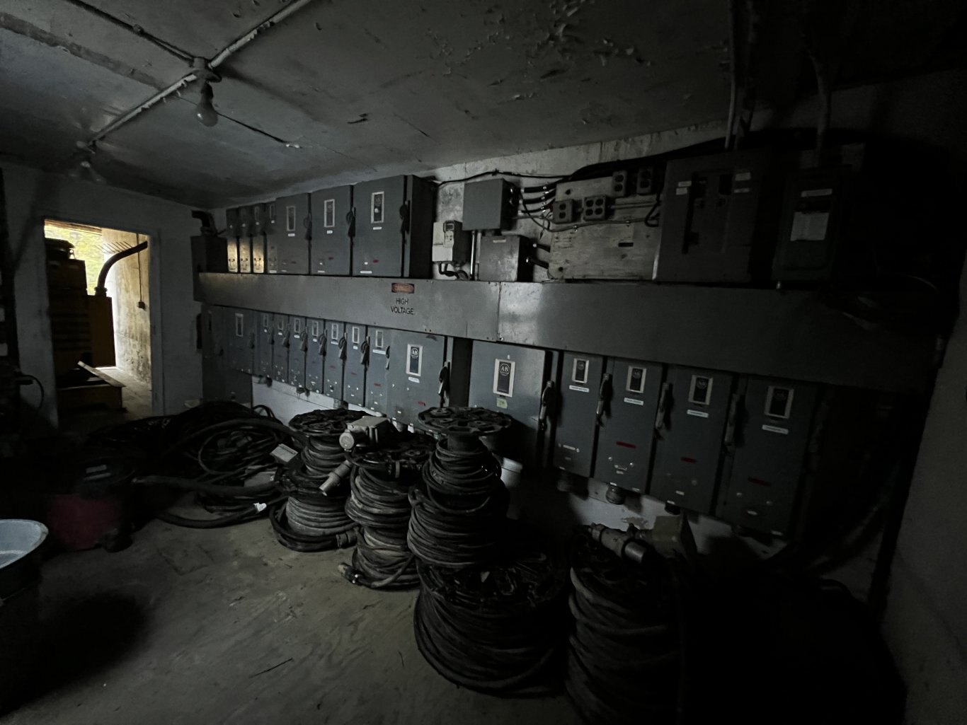 Mormak Power Van PV 40 with Switch Gear • 300kW 480V 3 Phase #11198 BP