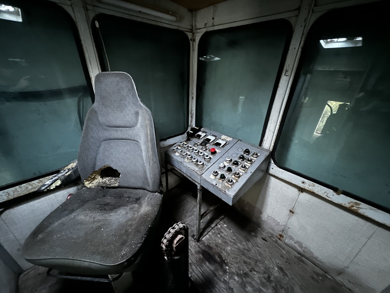 Mormak Power Van PV 40 with Switch Gear • 300kW 480V 3 Phase #11198 BP