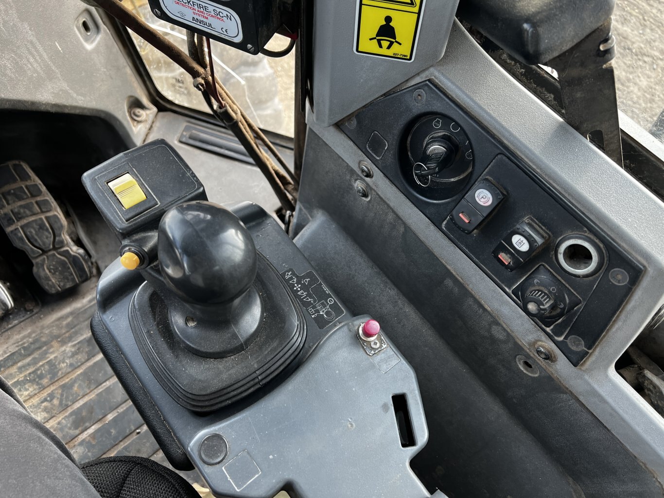 2013 Caterpillar 950K Wheel Loader with Bucket #11201 BP