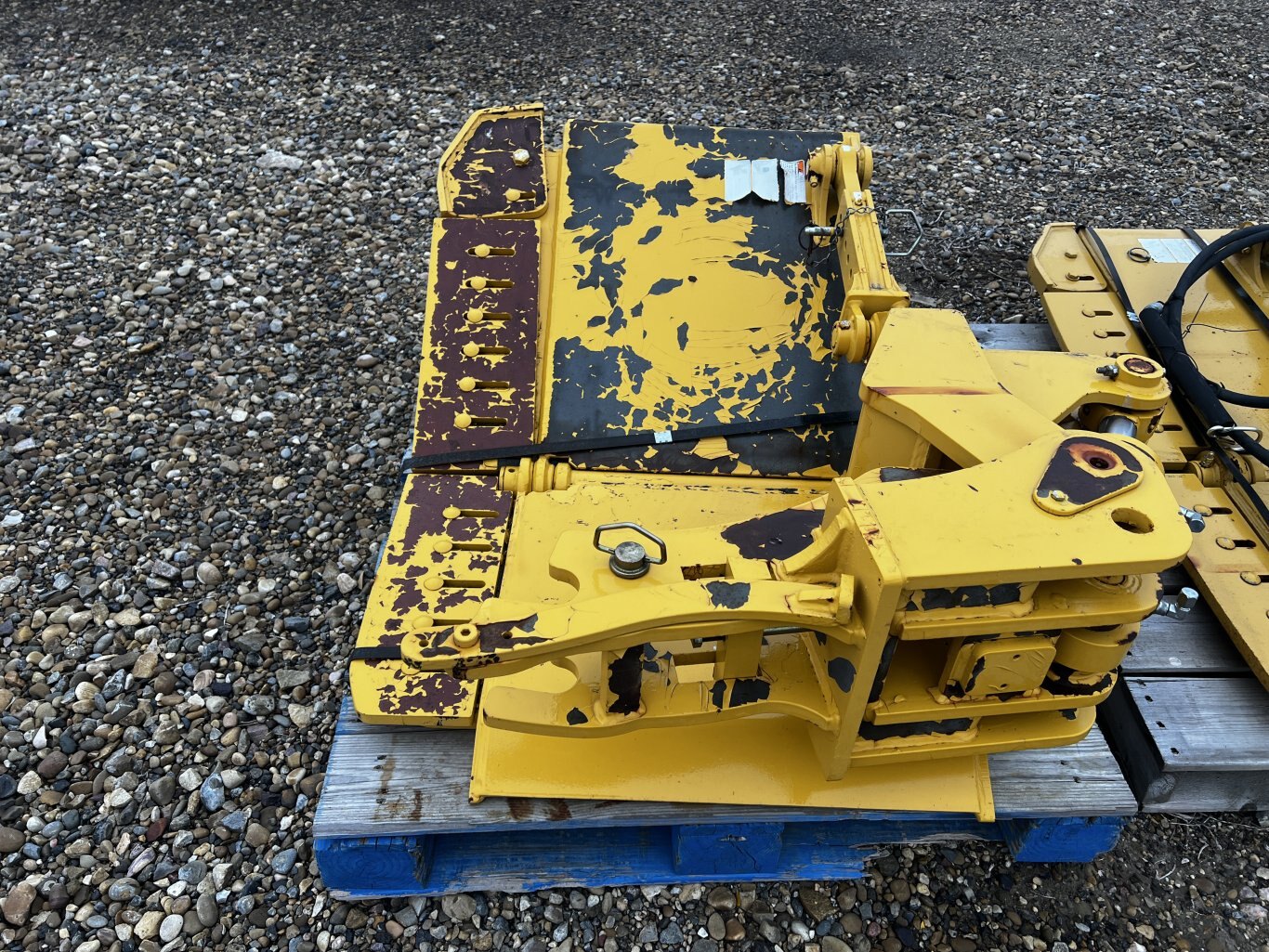 870G Snow Gate for Motor Grader • EFI #11235 BP