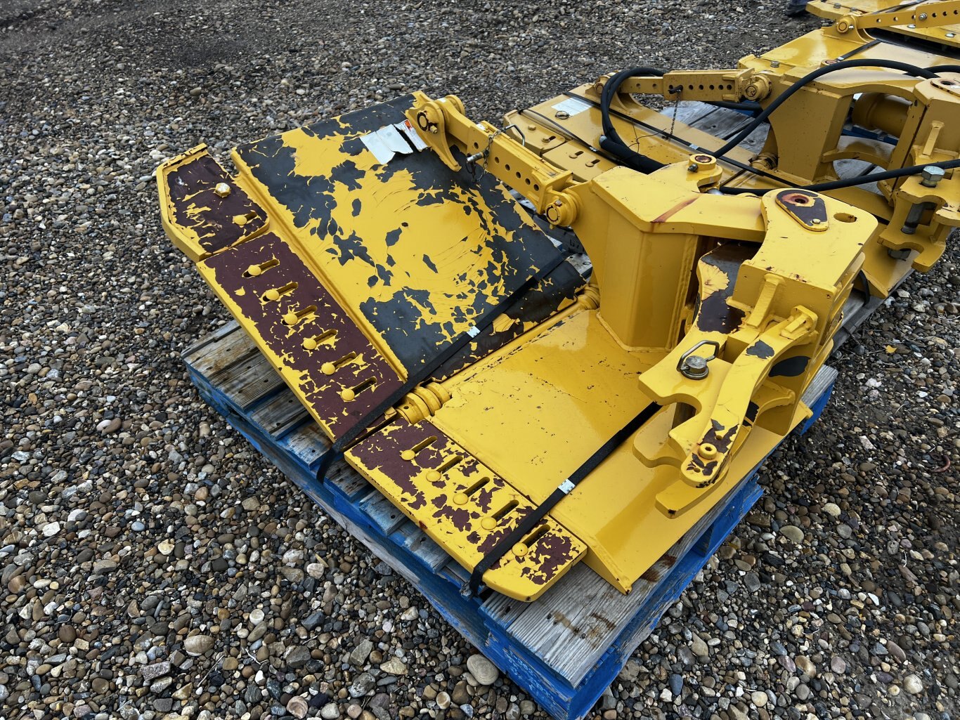 870G Snow Gate for Motor Grader • EFI #11235 BP