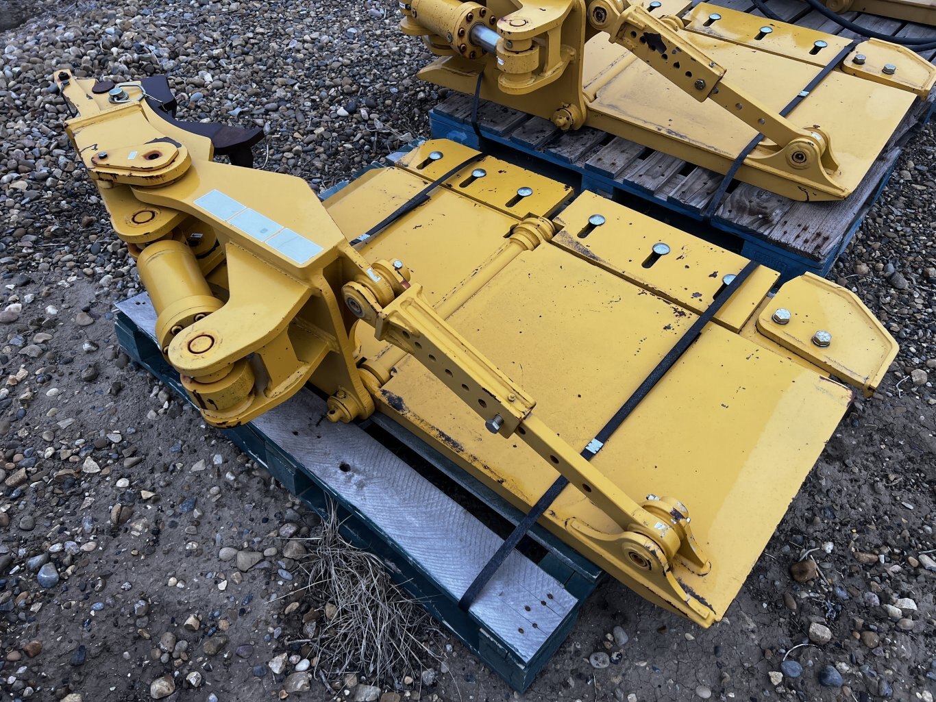 870G Snow Gate for Motor Grader • EFI **Like New Condition Never Used** #11237 BP