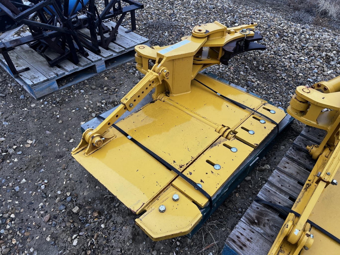 870G Snow Gate for Motor Grader • EFI **Like New Condition Never Used** #11237 BP