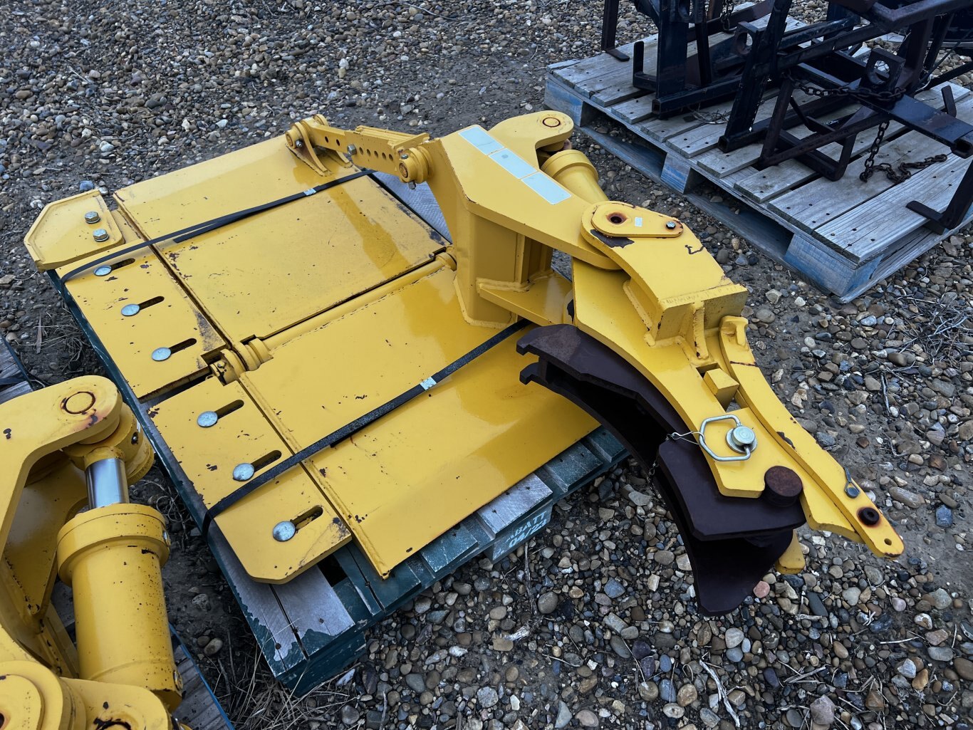 870G Snow Gate for Motor Grader • EFI **Like New Condition Never Used** #11237 BP