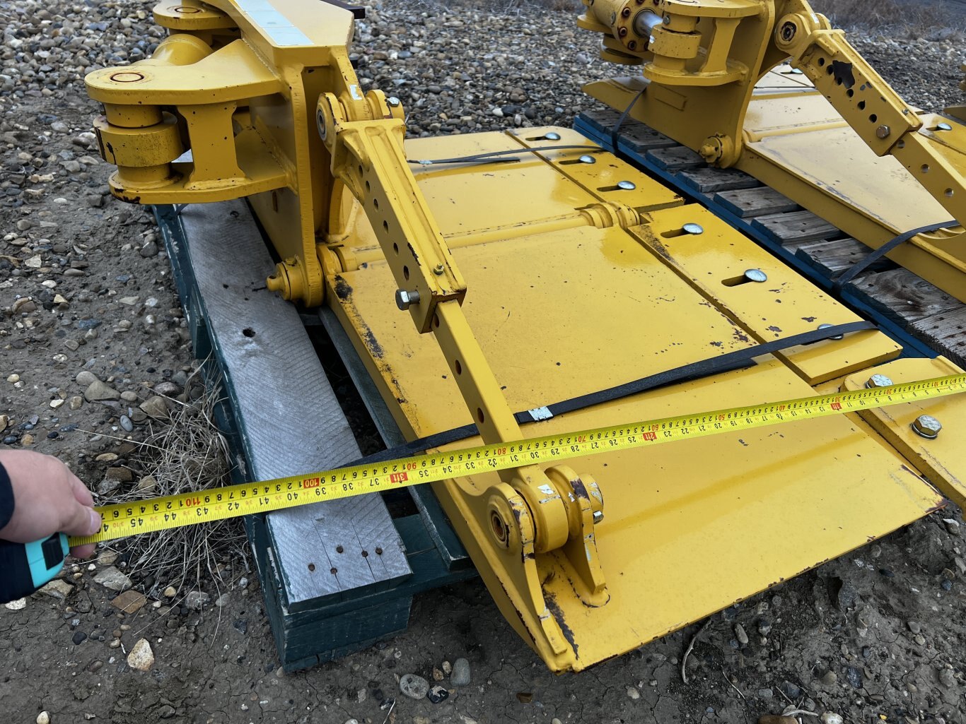 870G Snow Gate for Motor Grader • EFI **Like New Condition Never Used** #11237 BP