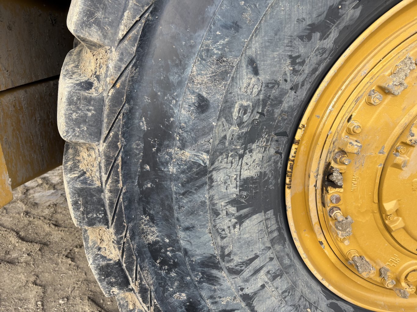 1988 Caterpillar 631E Motor Scraper #11240 BP