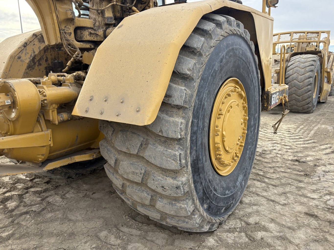 1988 Caterpillar 631E Motor Scraper #11240 BP