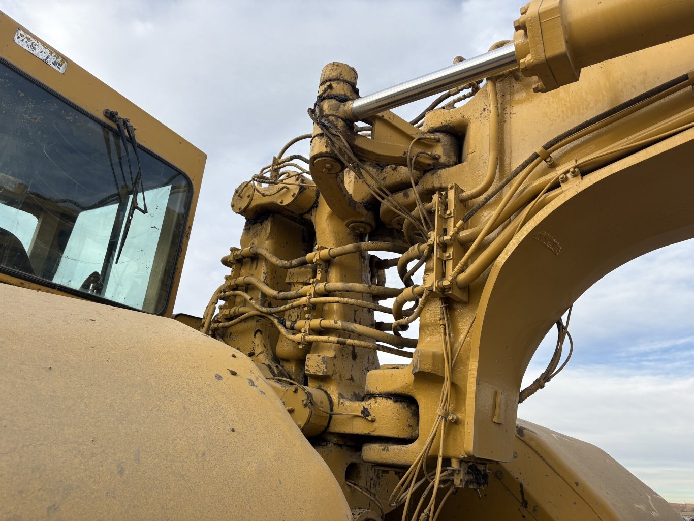 1989 Caterpillar 631E Motor Scraper #11241 AS