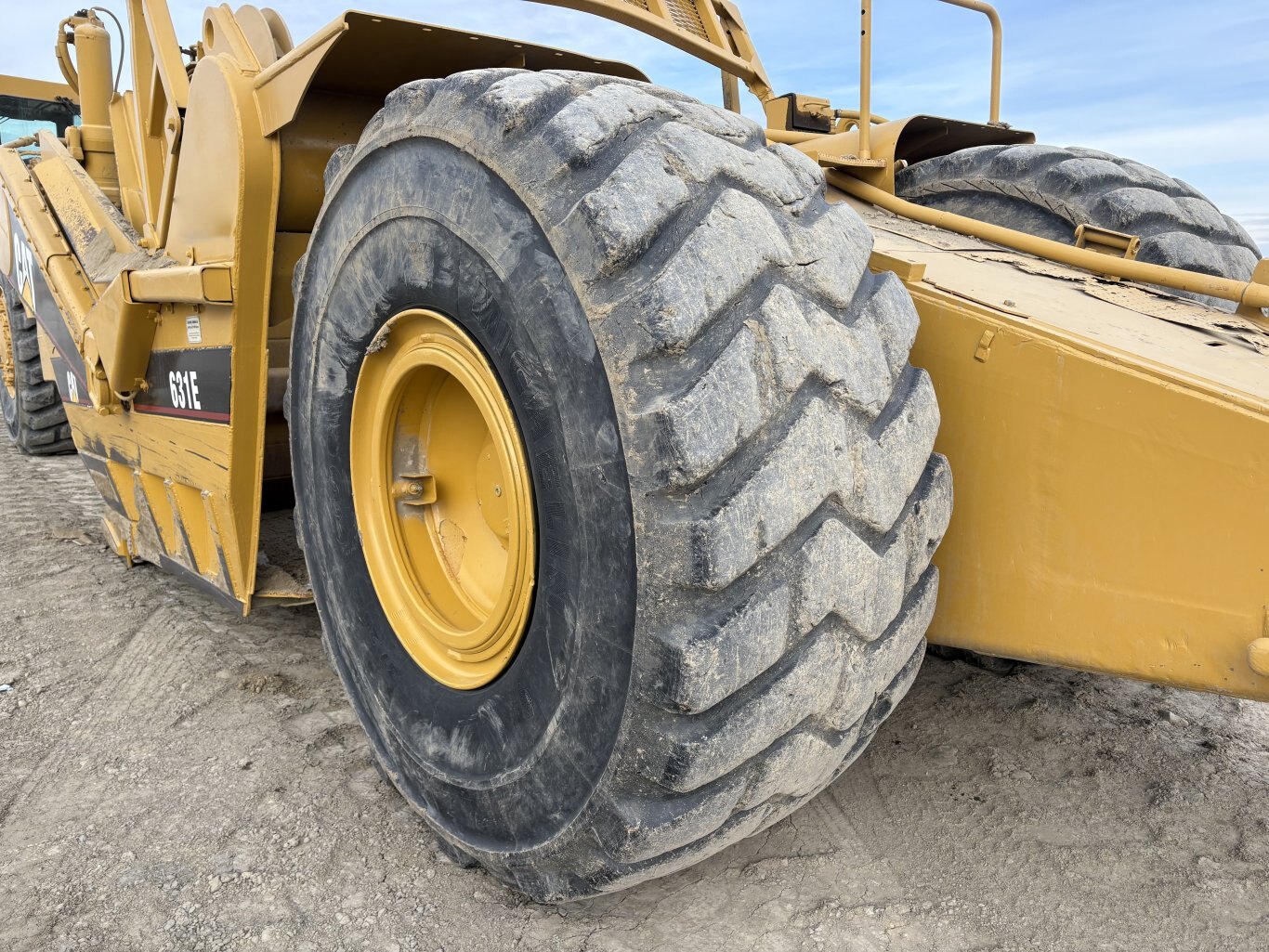 1989 Caterpillar 631E Motor Scraper #11242 AS