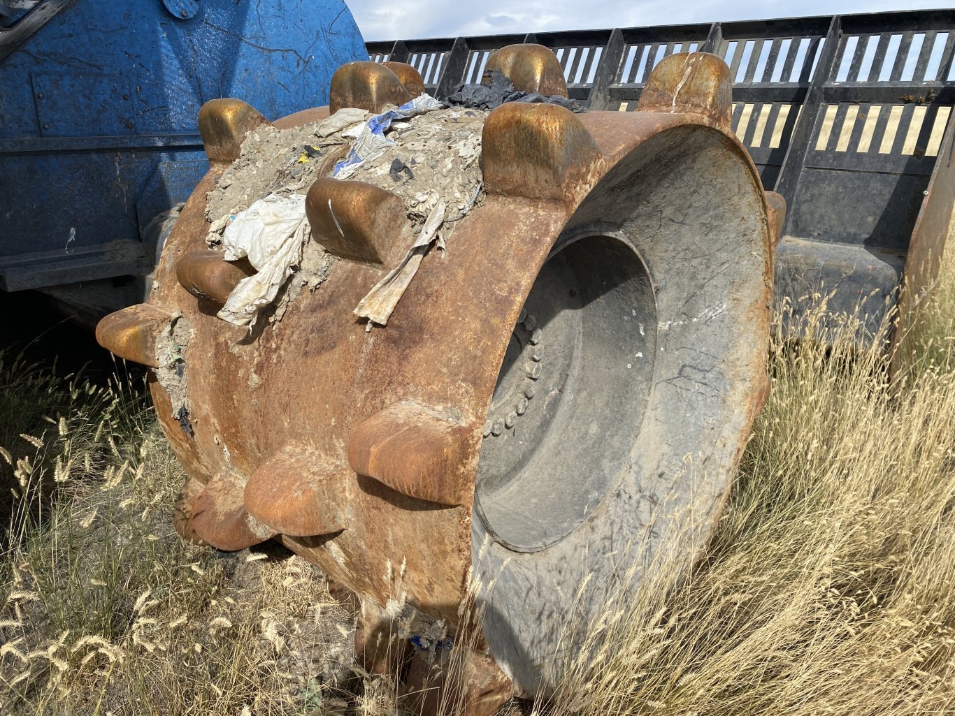 2012 AL JON 500 Advantage Compactor with 15ft Front Blade • AL JON 500 Compactor • Al Jon ADV 500 Landfill Compactor #11253 BP LOT #5904