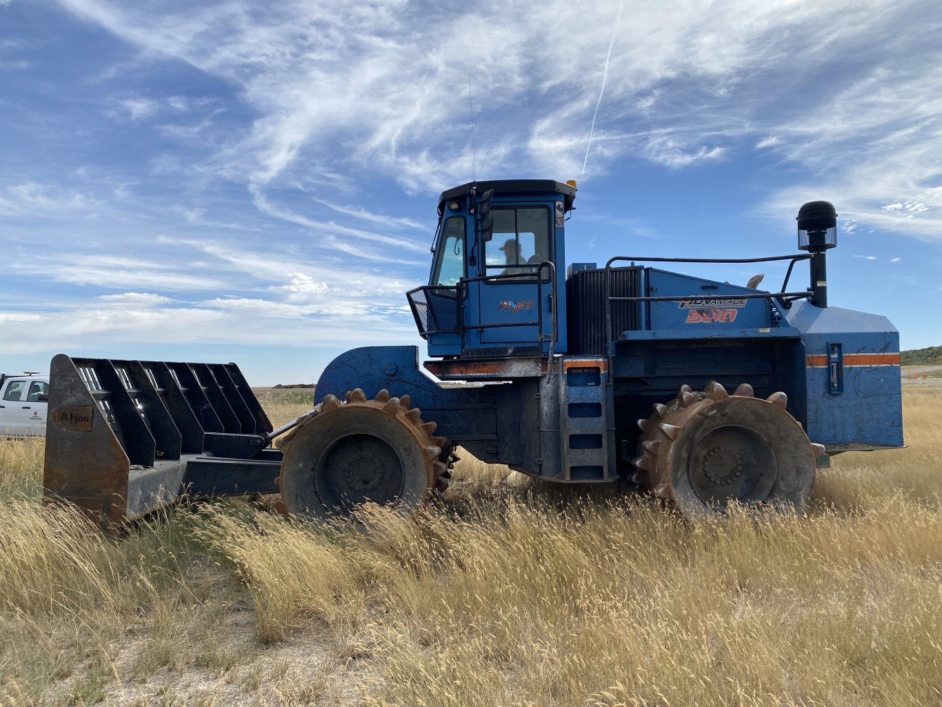 2012 AL JON 500 Advantage Compactor with 15ft Front Blade • AL JON 500 Compactor • Al Jon ADV 500 Landfill Compactor #11253 BP LOT #5904