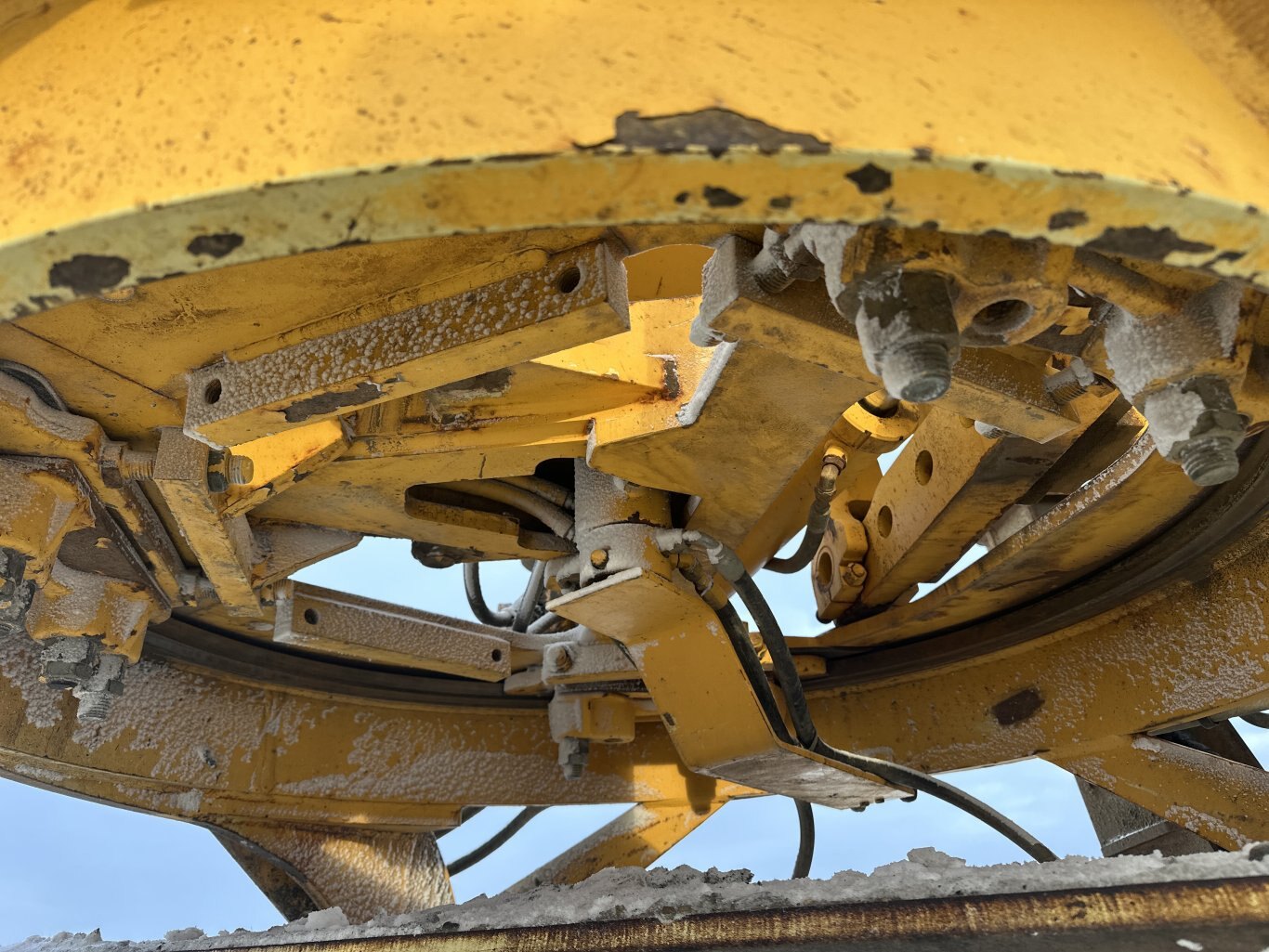 2007 Volvo G970 Grader with Front Plow & Snow wing #11275 DP