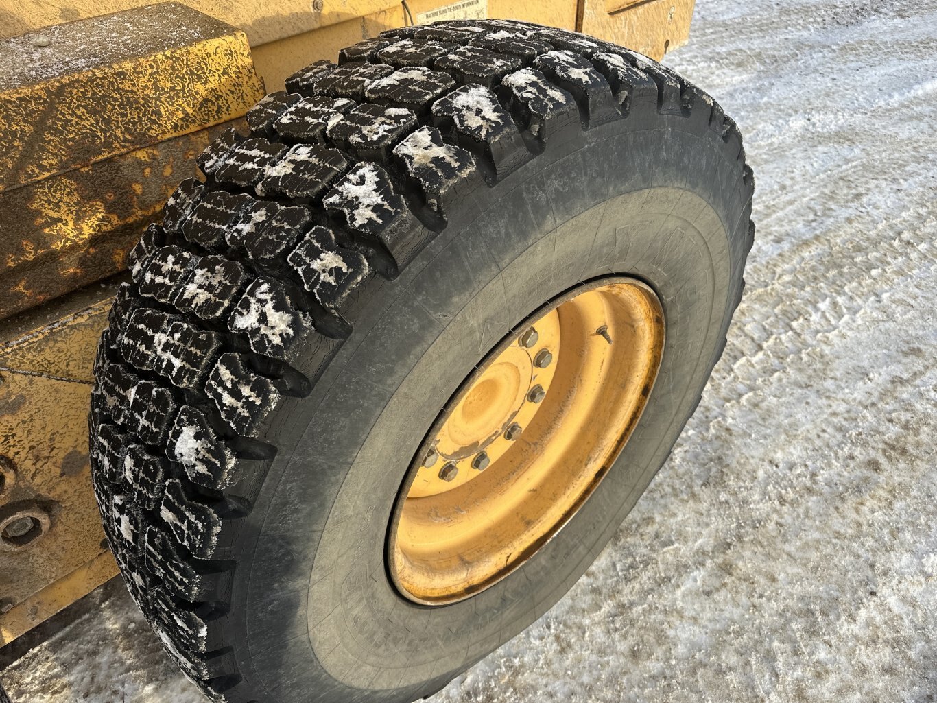 2007 Volvo G970 Grader with Front Plow & Snow wing #11275 DP