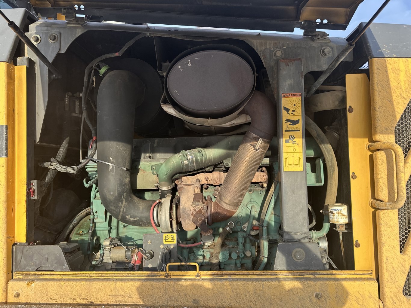 2007 Volvo G970 Grader with Front Plow & Snow wing #11275 DP