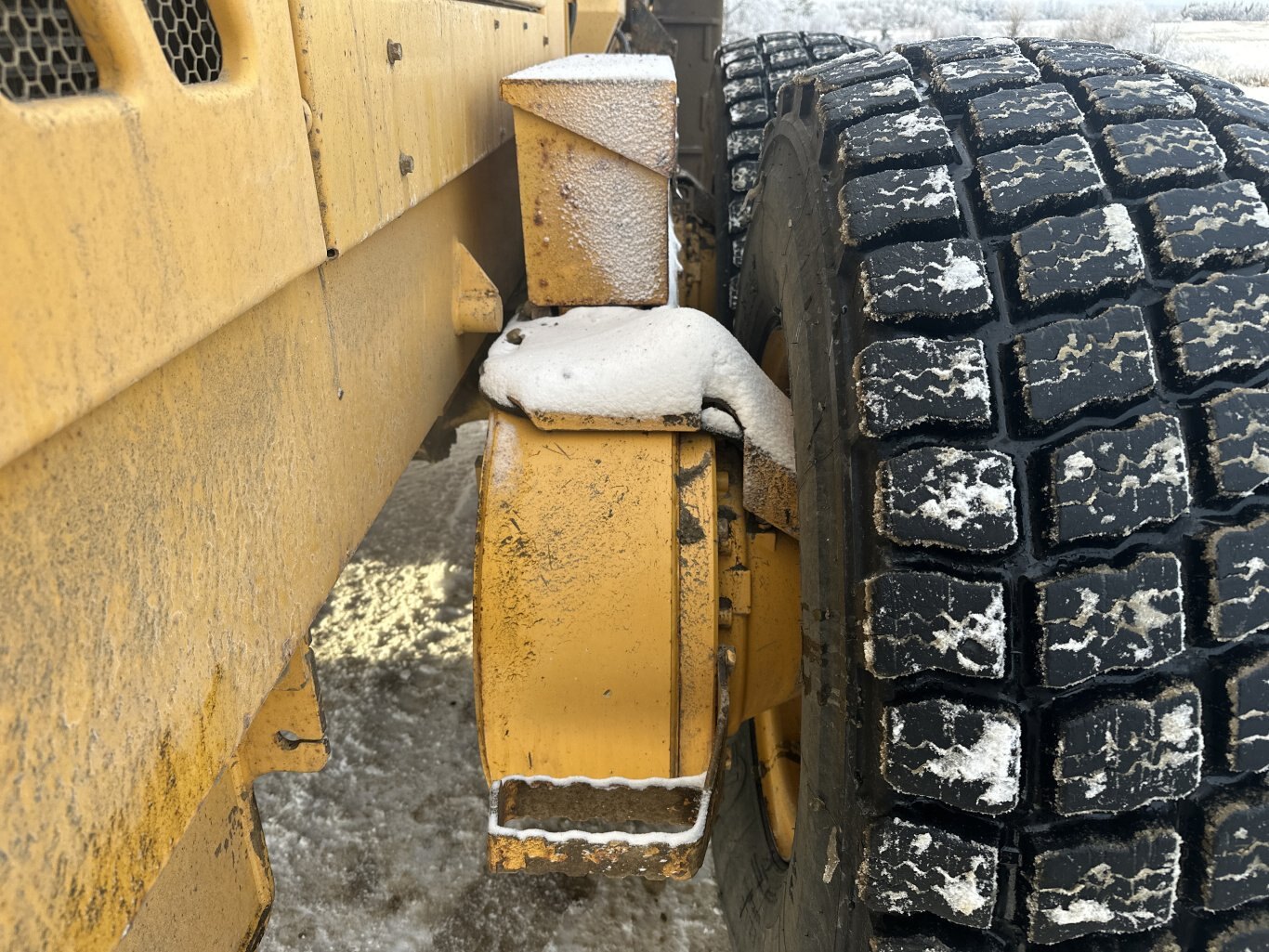 2007 Volvo G970 Grader with Front Plow & Snow wing #11275 DP