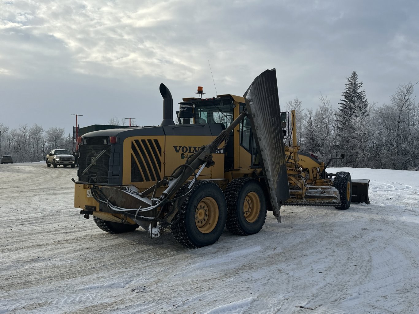 2007 Volvo G970 Grader with Front Plow & Snow wing #11275 DP