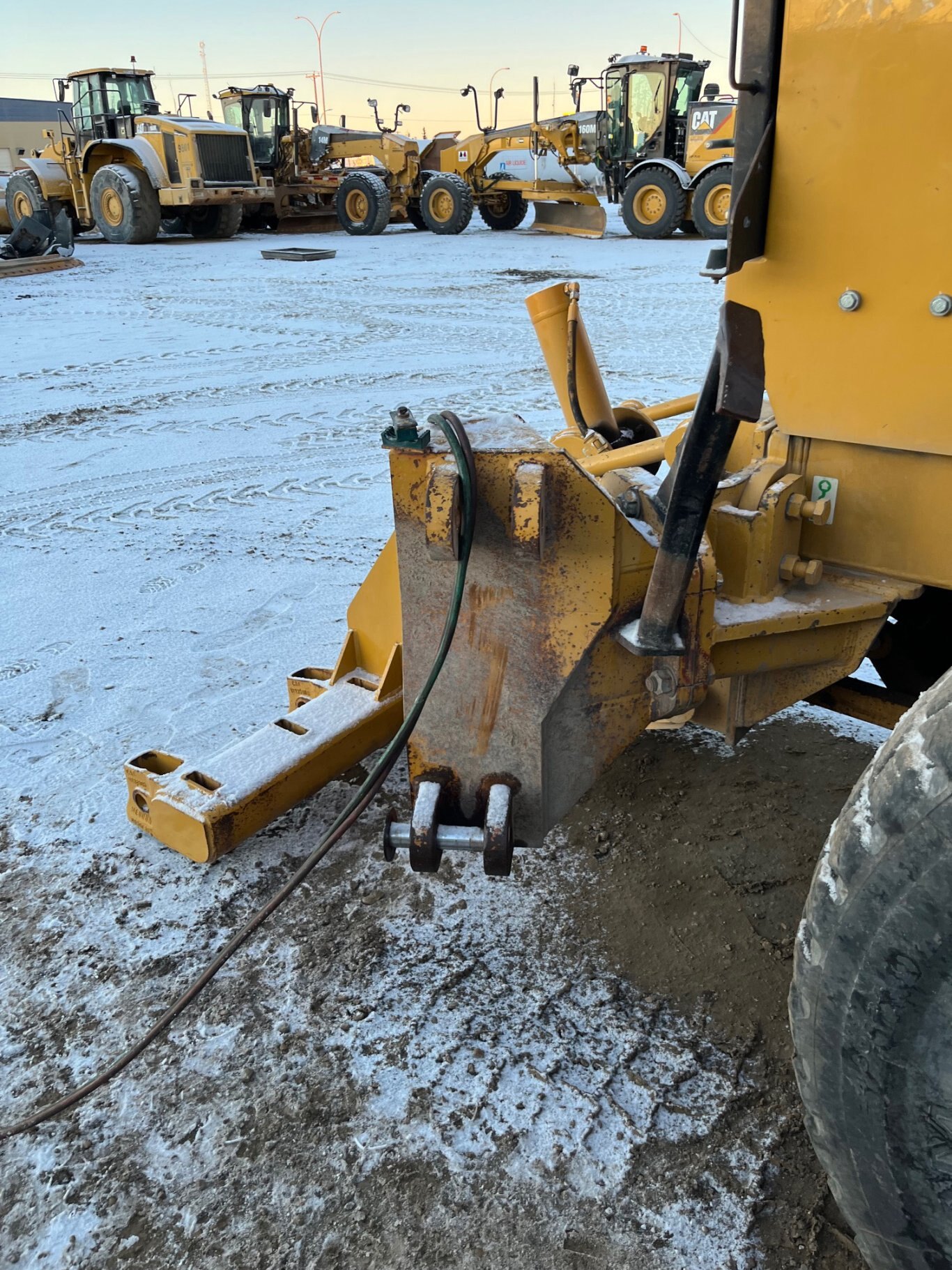 CAT 160M 140M Snow Wing CAT and WBM #11282 JPH