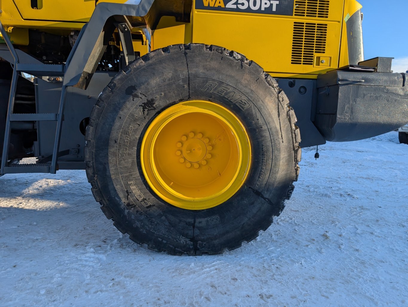 2005 Komatsu WA250PT 5L Wheel Loader #11304 OB