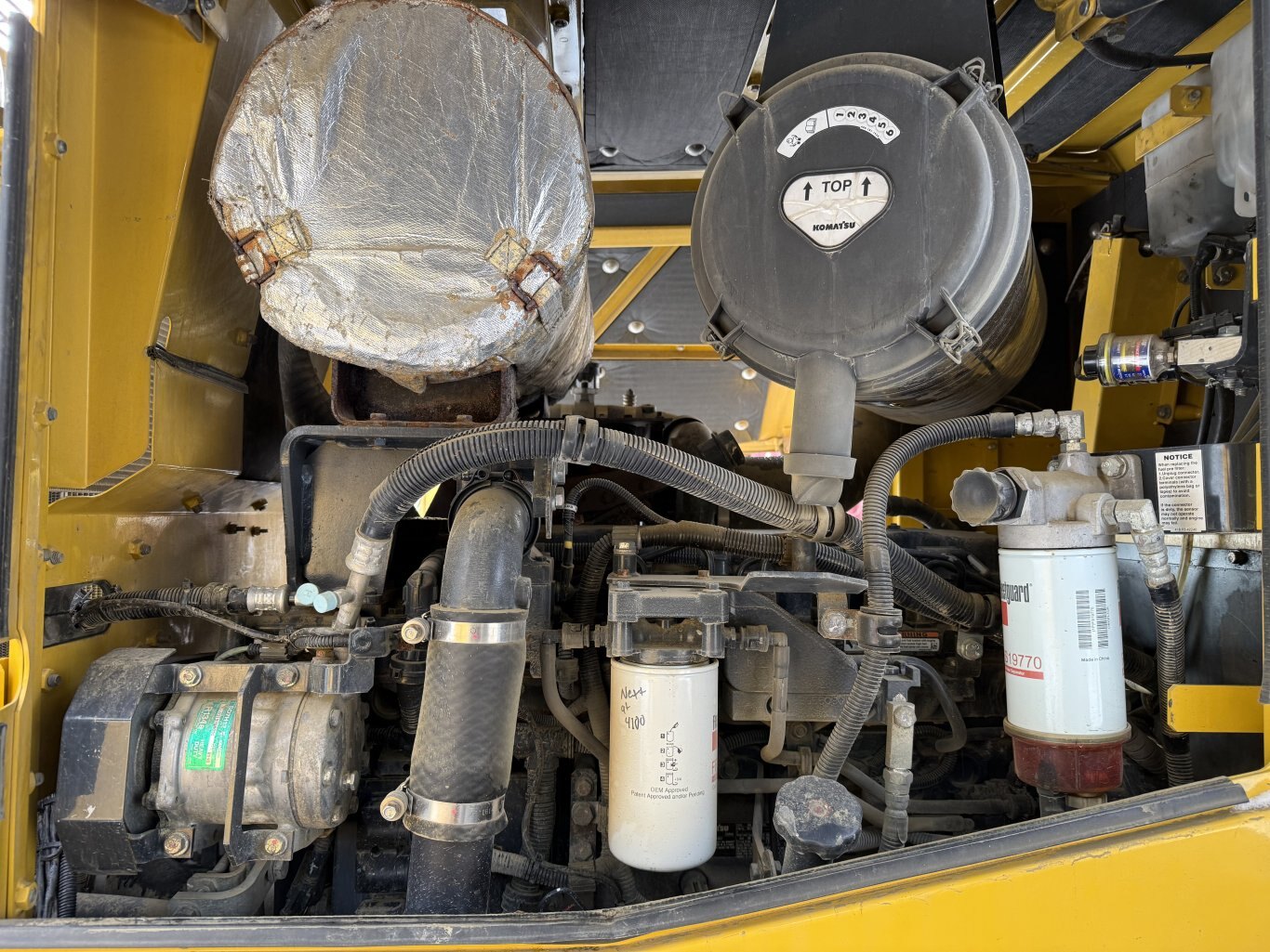 2018 KOMATSU WA320PZ 6 Wheel Loader with Bucket #11302 JA