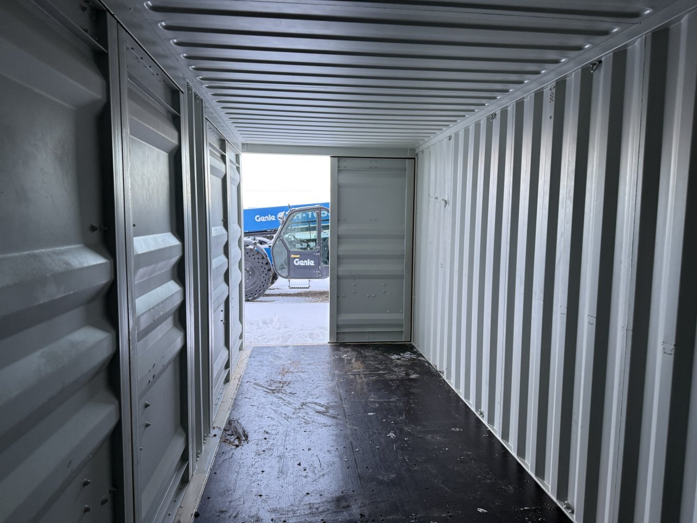 40 foot High Cube Seacan Four Side Door Container #249637 JPH